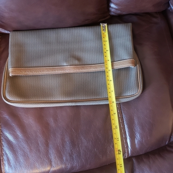 Charles Jourdan Actif Clutch - Picture 11 of 11